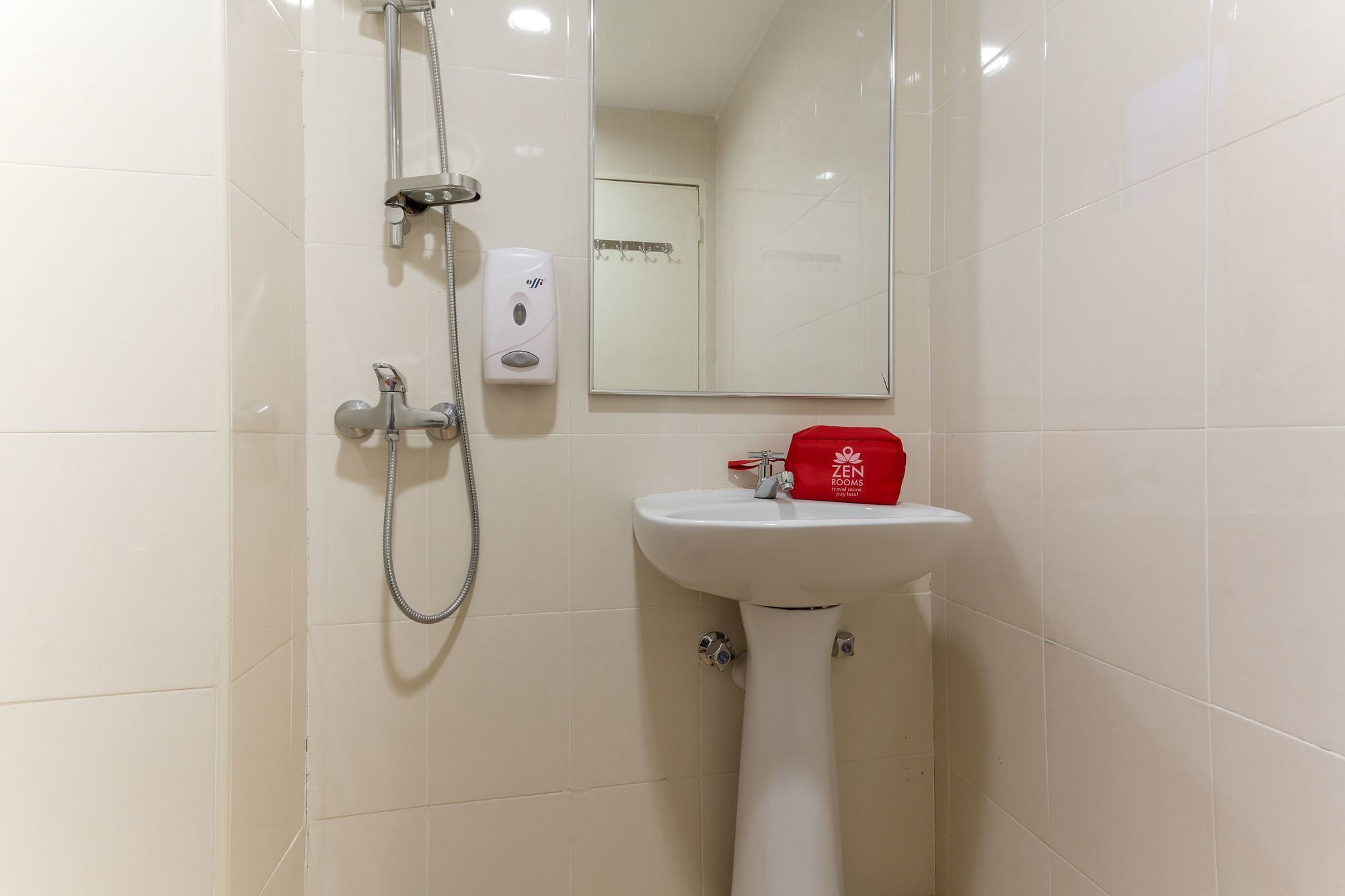Zen Rooms Basic Sentul קואלה לומפור מראה חיצוני תמונה